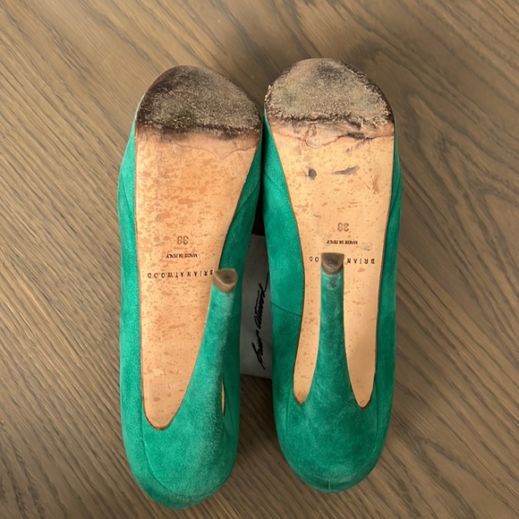 Brian Atwood suede pumps - Picture 2 of 2